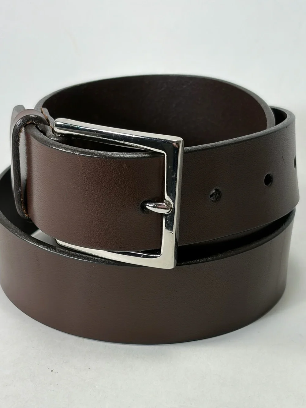 Banana Republic Men's Brown Leather Belt with Silver Buckle 34